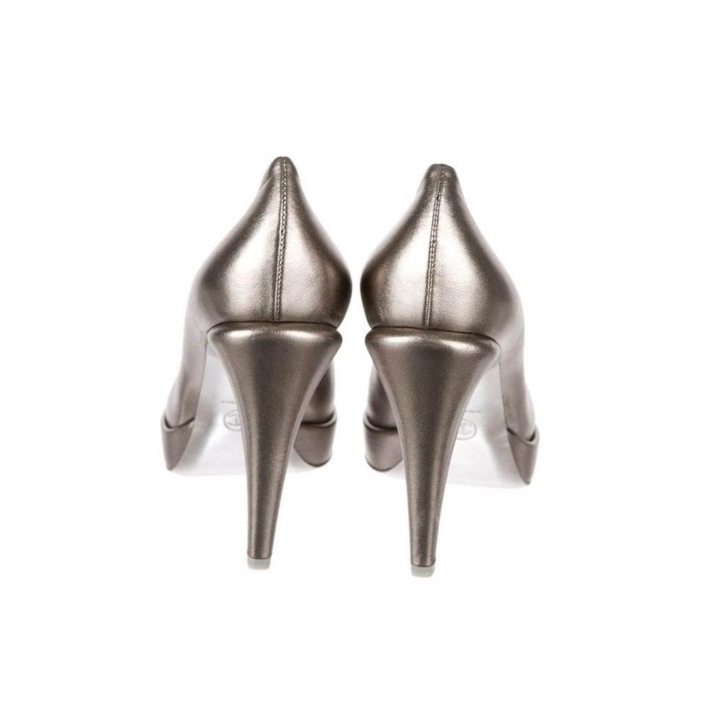 CHANEL 11A Silver Camellia Pumps - Picture 4 of 6